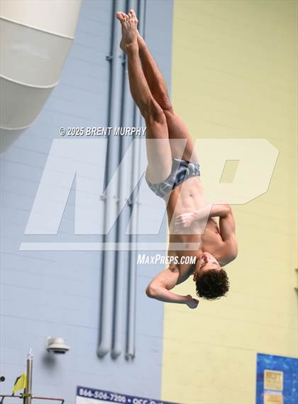 Thumbnail 1 in CHSAA 5A Dive Finals photogallery.