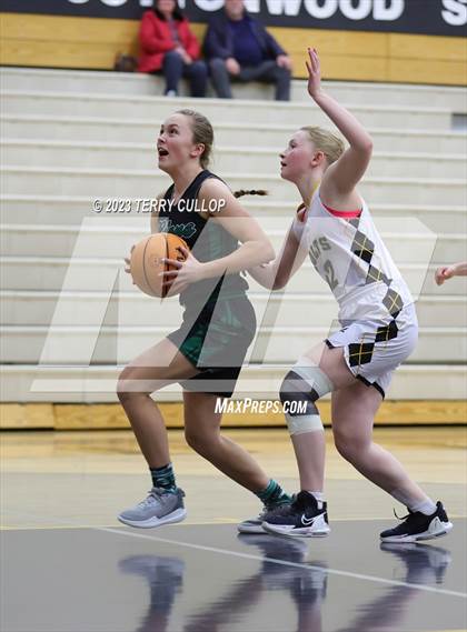 Thumbnail 2 in Payson @ Cottonwood (Sophomore) photogallery.