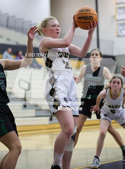 Thumbnail 3 in Payson @ Cottonwood (Sophomore) photogallery.
