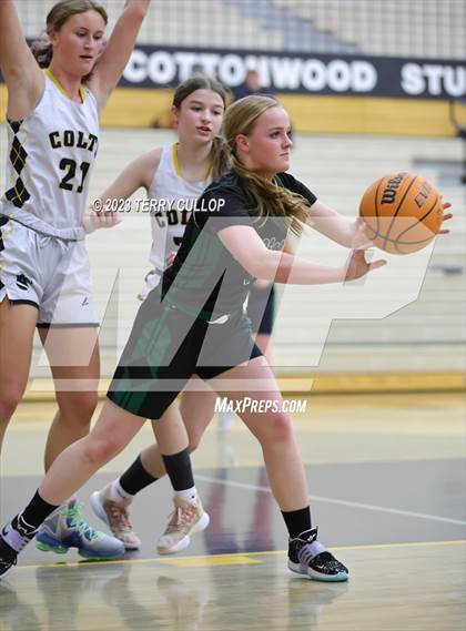 Thumbnail 2 in Payson @ Cottonwood (Sophomore) photogallery.