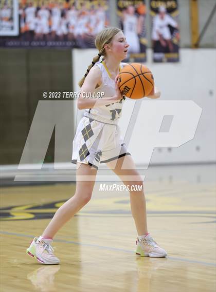 Thumbnail 1 in Payson @ Cottonwood (Sophomore) photogallery.
