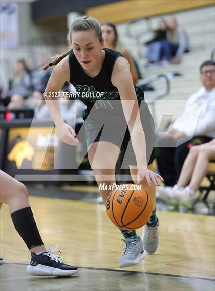 Thumbnail 2 in Payson @ Cottonwood (Sophomore) photogallery.