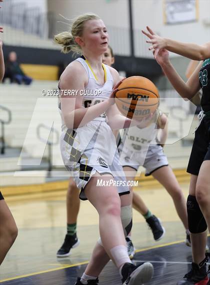 Thumbnail 2 in Payson @ Cottonwood (Sophomore) photogallery.
