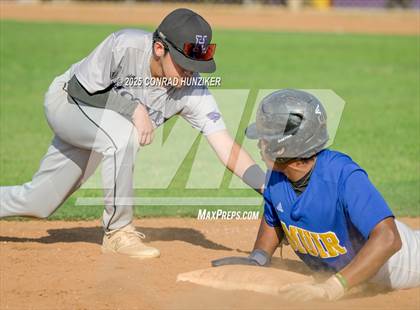 Thumbnail 2 in Hoover @ Muir photogallery.