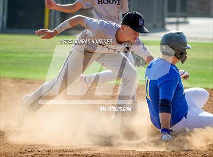 Thumbnail 3 in Hoover @ Muir photogallery.