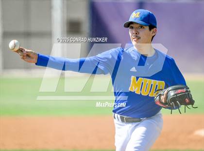 Thumbnail 1 in Hoover @ Muir photogallery.