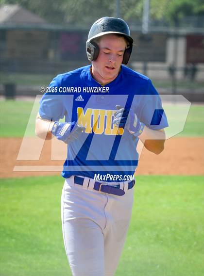 Thumbnail 1 in Hoover @ Muir photogallery.