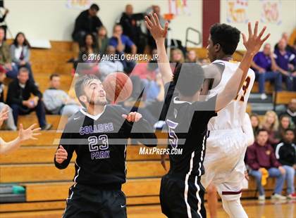 Thumbnail 1 in College Park vs Liberty (Stonebarger Tournament) photogallery.