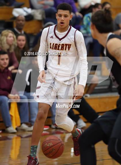 Thumbnail 1 in College Park vs Liberty (Stonebarger Tournament) photogallery.
