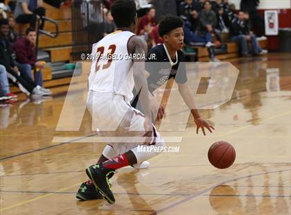Thumbnail 1 in College Park vs Liberty (Stonebarger Tournament) photogallery.