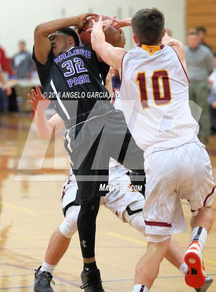 Thumbnail 3 in College Park vs Liberty (Stonebarger Tournament) photogallery.
