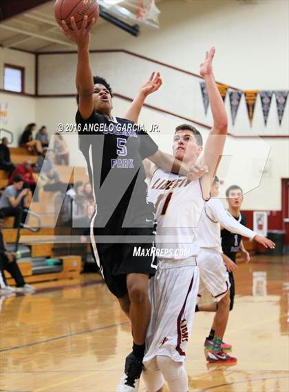 Thumbnail 1 in College Park vs Liberty (Stonebarger Tournament) photogallery.