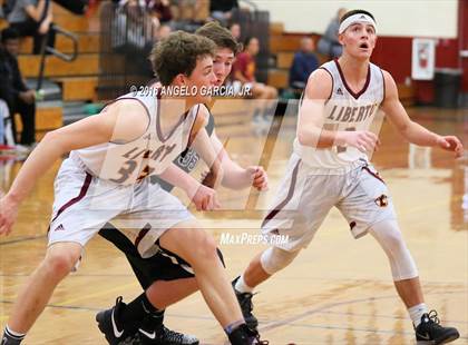 Thumbnail 3 in College Park vs Liberty (Stonebarger Tournament) photogallery.