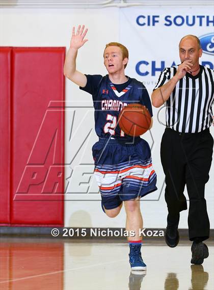 Thumbnail 3 in Chaminade vs. Harvard-Westlake photogallery.