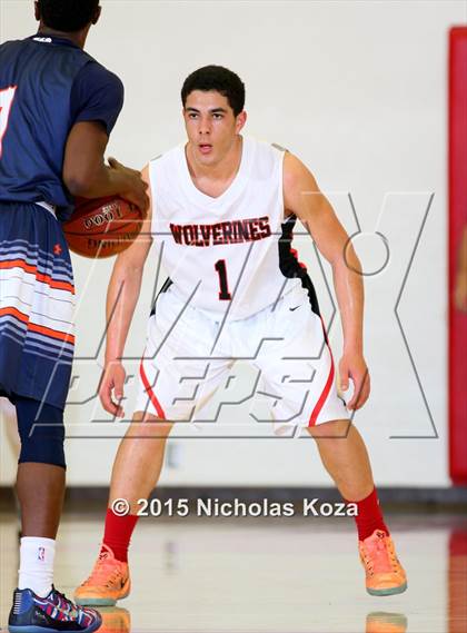 Thumbnail 1 in Chaminade vs. Harvard-Westlake photogallery.