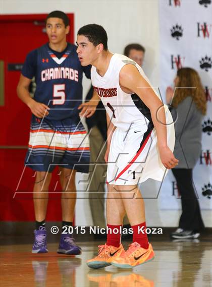 Thumbnail 3 in Chaminade vs. Harvard-Westlake photogallery.