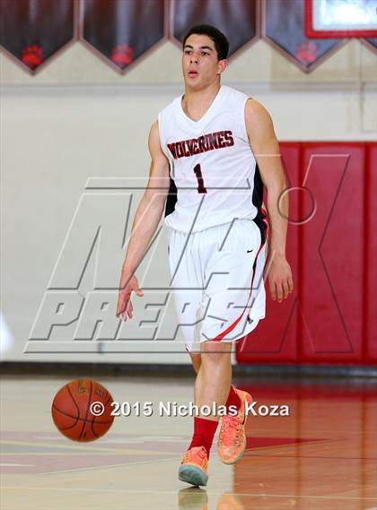 Thumbnail 1 in Chaminade vs. Harvard-Westlake photogallery.