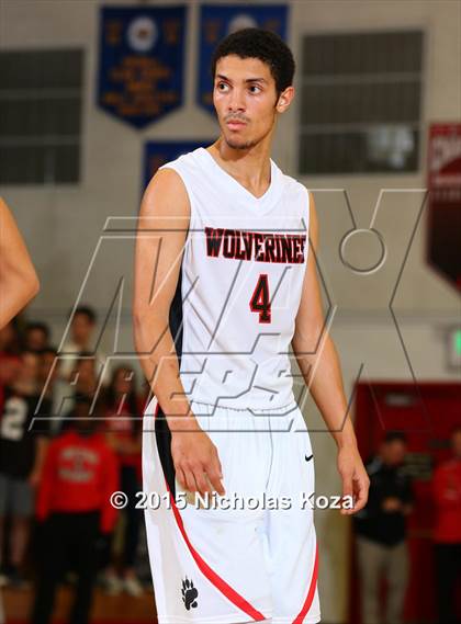 Thumbnail 2 in Chaminade vs. Harvard-Westlake photogallery.