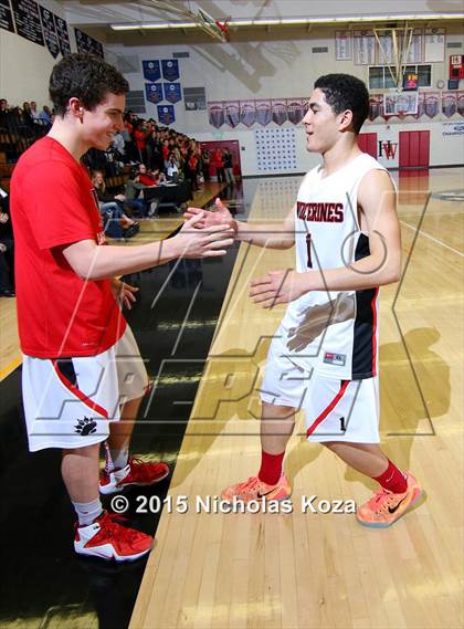 Thumbnail 3 in Chaminade vs. Harvard-Westlake photogallery.