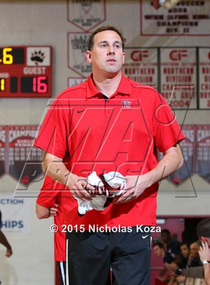 Thumbnail 3 in Chaminade vs. Harvard-Westlake photogallery.