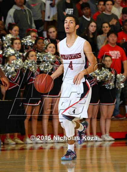 Thumbnail 3 in Chaminade vs. Harvard-Westlake photogallery.