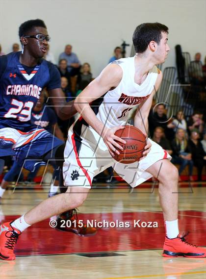 Thumbnail 3 in Chaminade vs. Harvard-Westlake photogallery.