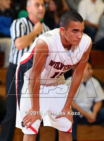 Thumbnail 3 in Chaminade vs. Harvard-Westlake photogallery.