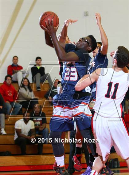 Thumbnail 3 in Chaminade vs. Harvard-Westlake photogallery.