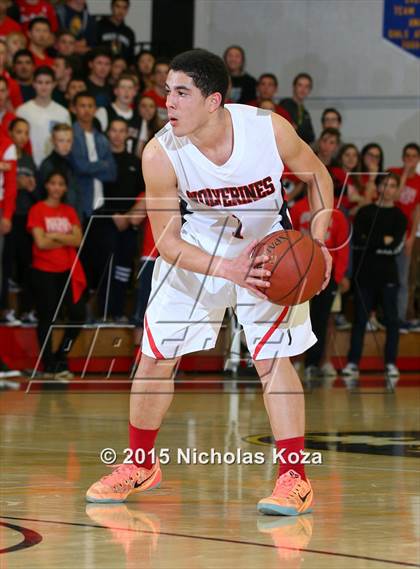 Thumbnail 3 in Chaminade vs. Harvard-Westlake photogallery.