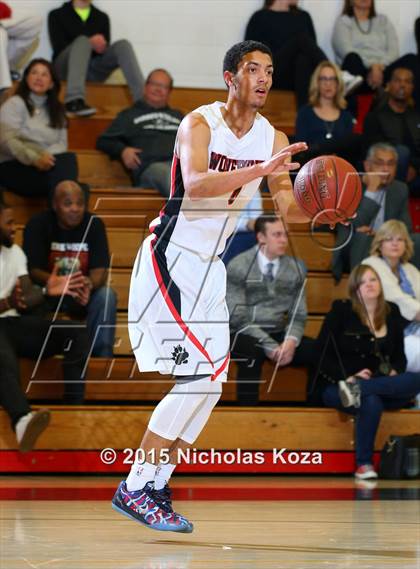 Thumbnail 1 in Chaminade vs. Harvard-Westlake photogallery.