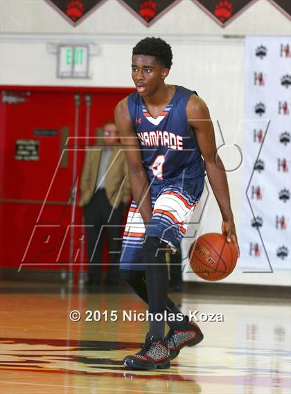 Thumbnail 1 in Chaminade vs. Harvard-Westlake photogallery.