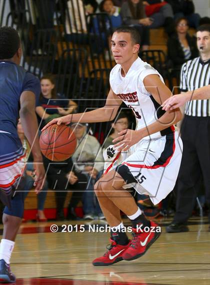 Thumbnail 2 in Chaminade vs. Harvard-Westlake photogallery.