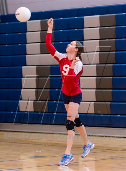 Thumbnail 3 in Yorktown vs Jefferson (Jr. Volleyball Brawl II) photogallery.