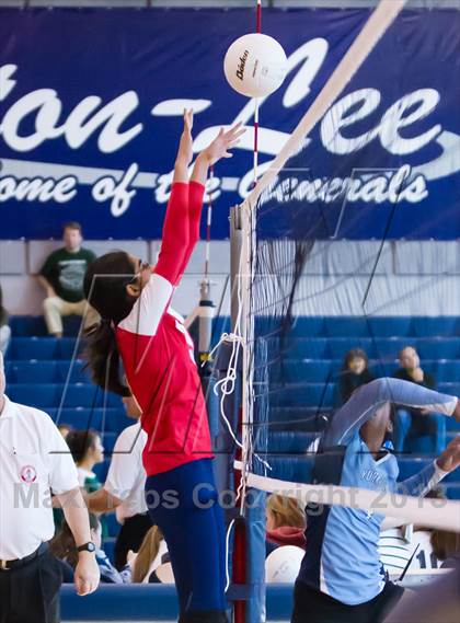 Thumbnail 1 in Yorktown vs Jefferson (Jr. Volleyball Brawl II) photogallery.