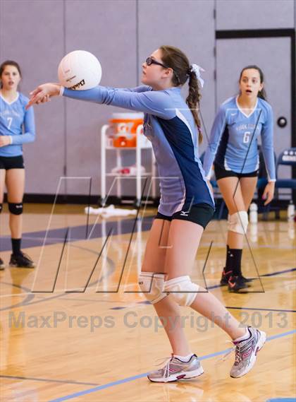 Thumbnail 2 in Yorktown vs Jefferson (Jr. Volleyball Brawl II) photogallery.