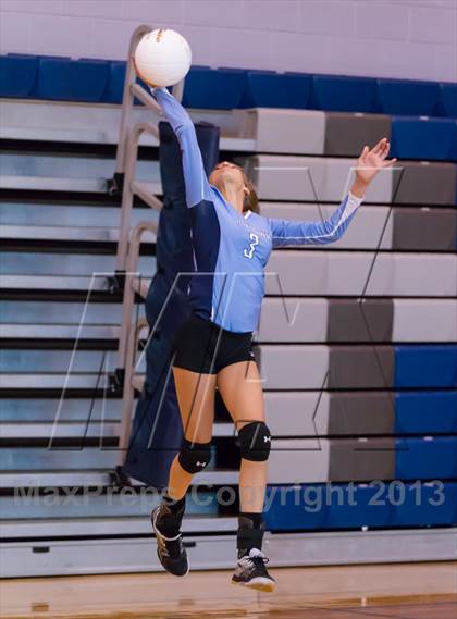Thumbnail 1 in Yorktown vs Jefferson (Jr. Volleyball Brawl II) photogallery.