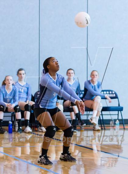 Thumbnail 1 in Yorktown vs Jefferson (Jr. Volleyball Brawl II) photogallery.
