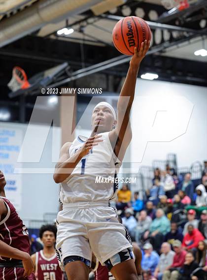 Thumbnail 3 in Belleville West @ Belleville East (Chick-Fil-A Championship) photogallery.