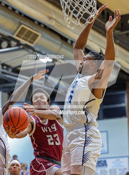 Thumbnail 1 in Belleville West @ Belleville East (Chick-Fil-A Championship) photogallery.