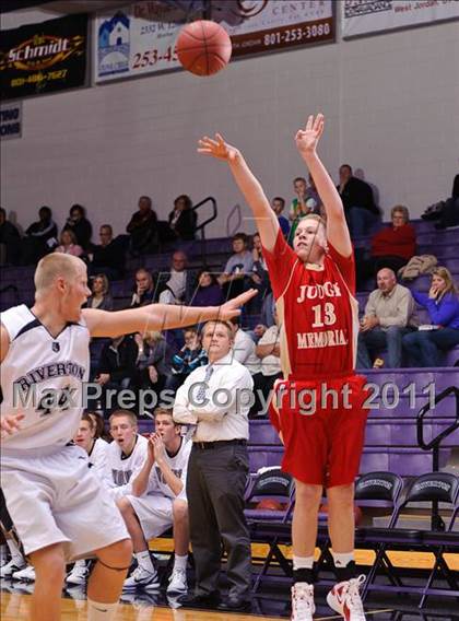 Thumbnail 2 in Judge Memorial @ Riverton photogallery.