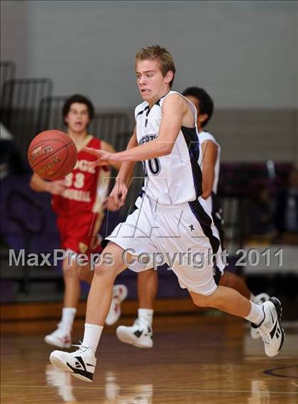 Thumbnail 3 in Judge Memorial @ Riverton photogallery.