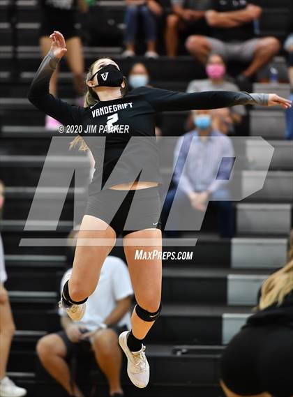 Thumbnail 2 in Hutto @ Vandegrift photogallery.