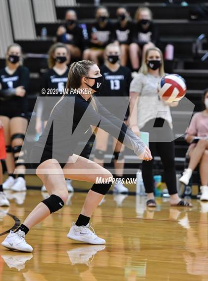 Thumbnail 1 in Hutto @ Vandegrift photogallery.