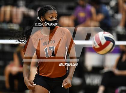 Thumbnail 2 in Hutto @ Vandegrift photogallery.