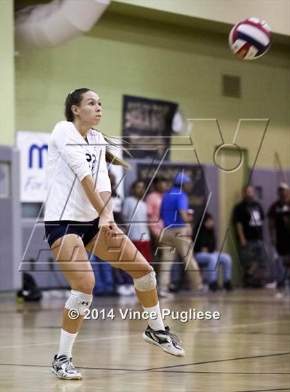 Thumbnail 3 in Granada Hills vs. Palisades (CIF L.A.City Section D1 Final) photogallery.