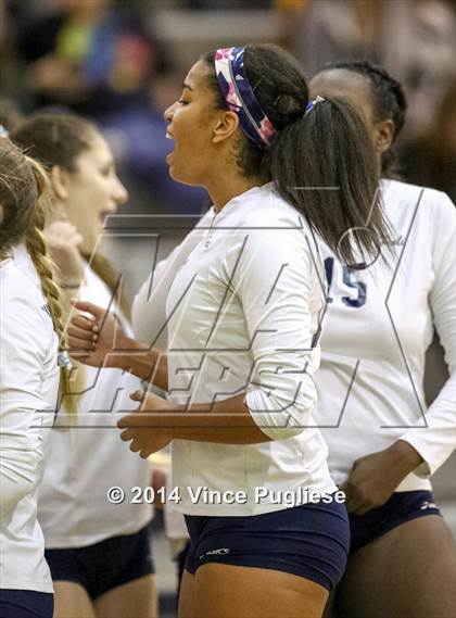 Thumbnail 2 in Granada Hills vs. Palisades (CIF L.A.City Section D1 Final) photogallery.