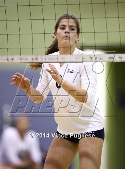 Thumbnail 2 in Granada Hills vs. Palisades (CIF L.A.City Section D1 Final) photogallery.