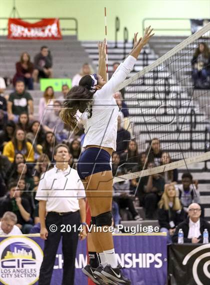 Thumbnail 3 in Granada Hills vs. Palisades (CIF L.A.City Section D1 Final) photogallery.