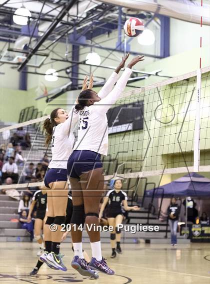 Thumbnail 3 in Granada Hills vs. Palisades (CIF L.A.City Section D1 Final) photogallery.