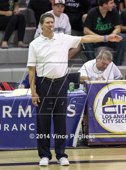 Thumbnail 2 in Granada Hills vs. Palisades (CIF L.A.City Section D1 Final) photogallery.